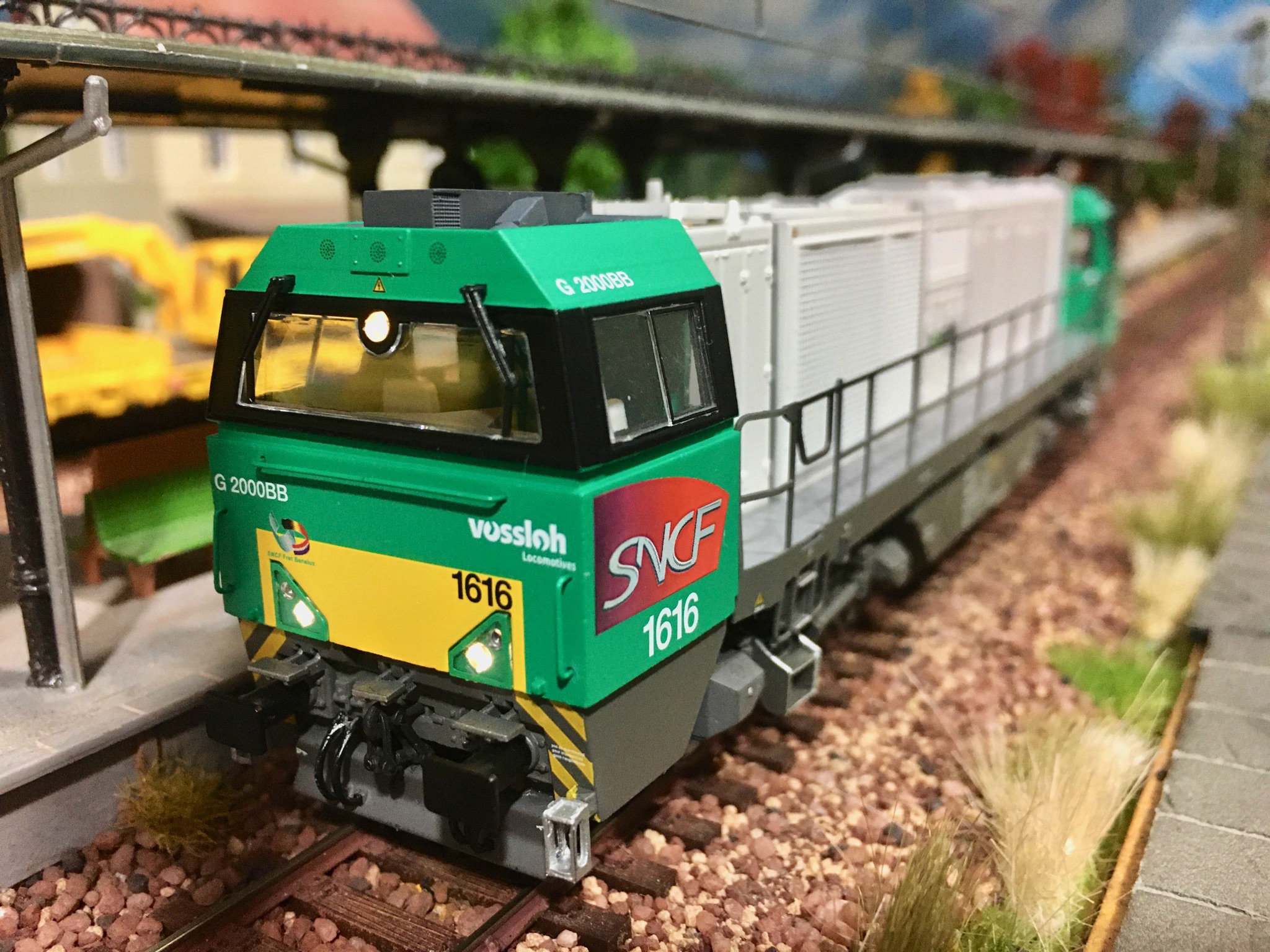 G 2000 SNCF - TRIX